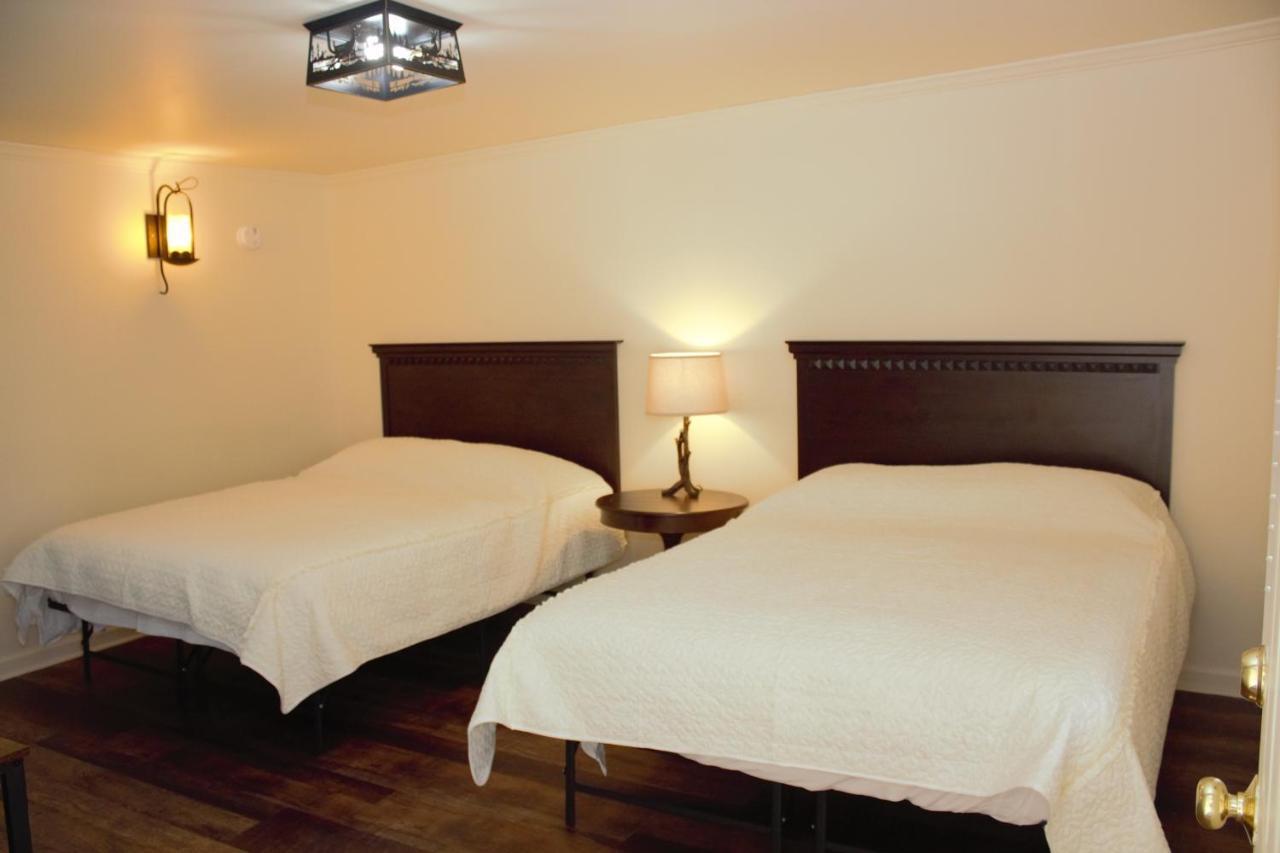 Stanford House Motel Manchester Center Eksteriør bilde